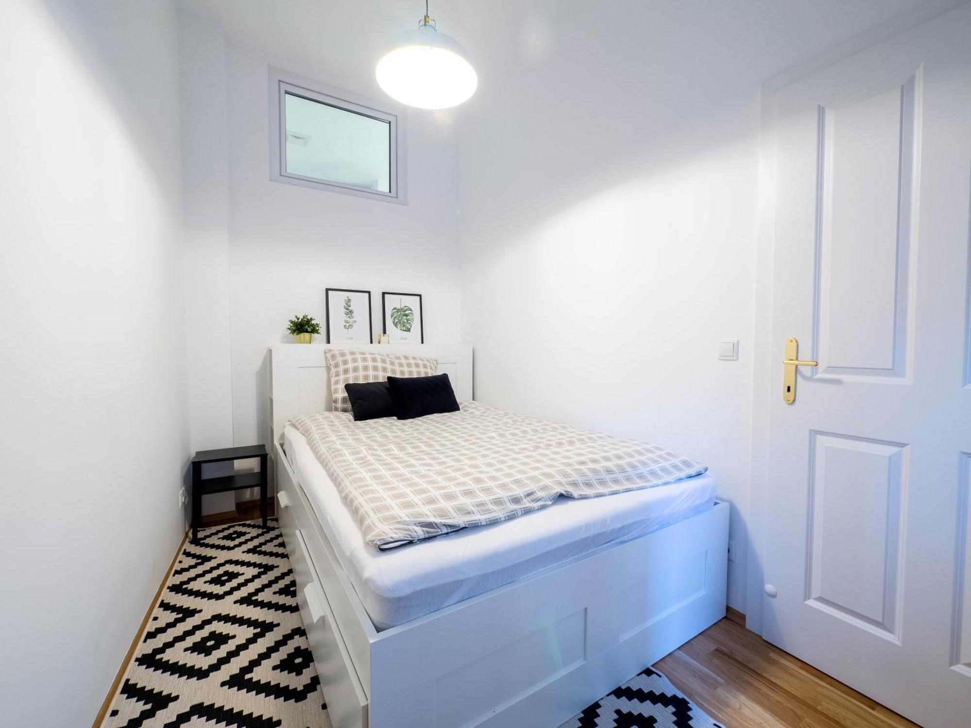 Apartment Shopping & Gourmet In Mariahilf