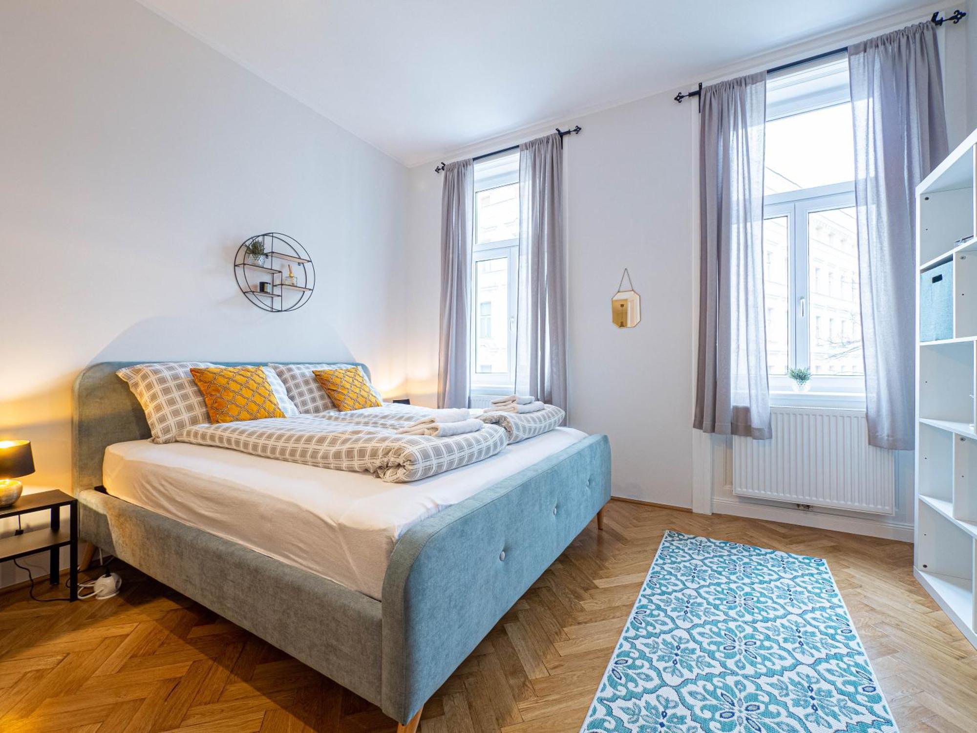 Apartment Shopping & Gourmet In Mariahilf